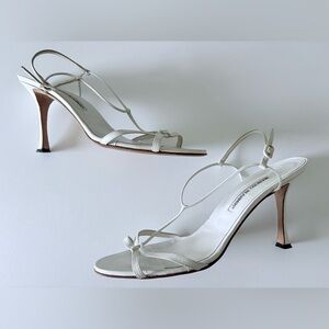 Manolo Blahnik White Leather Skinny T-Strap Sandals Heels EUR 40 US 9.5 M